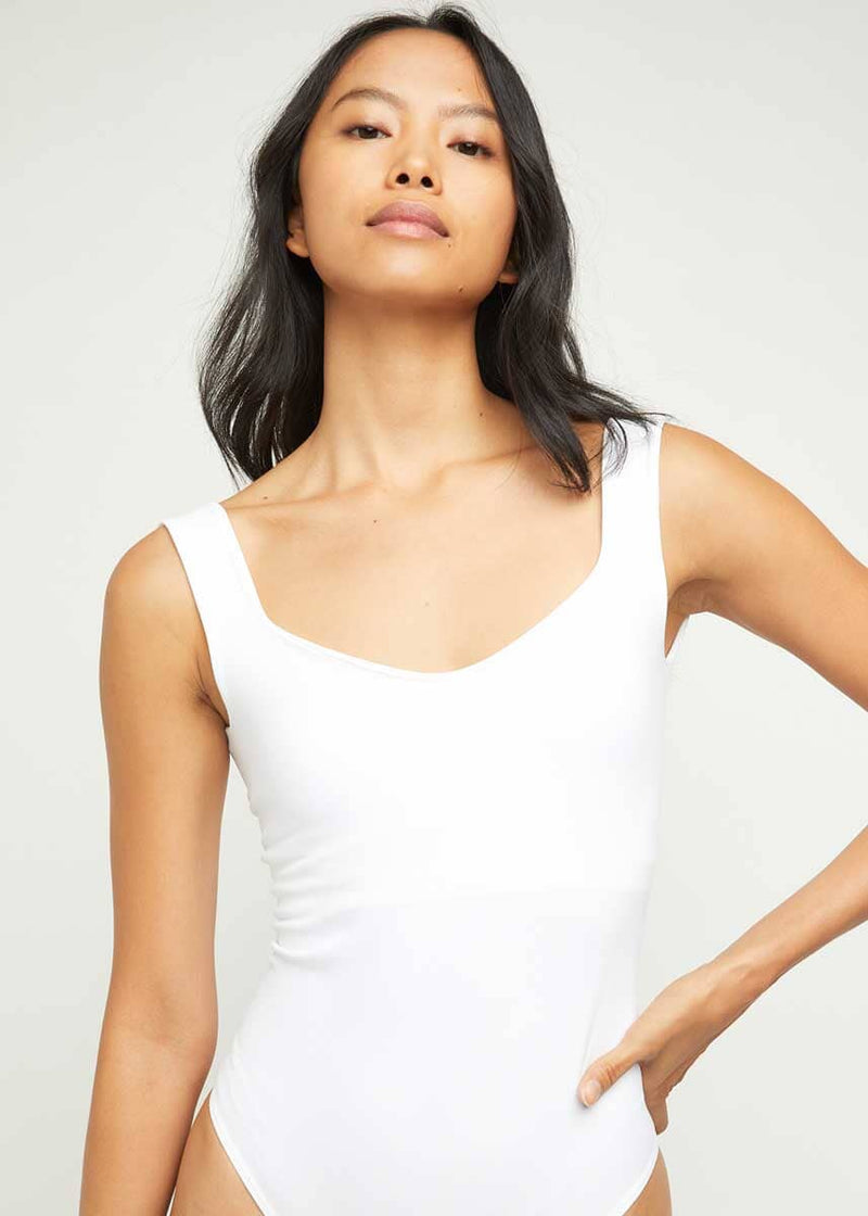 Clean Lines Bodysuit White – PINK ARROWS