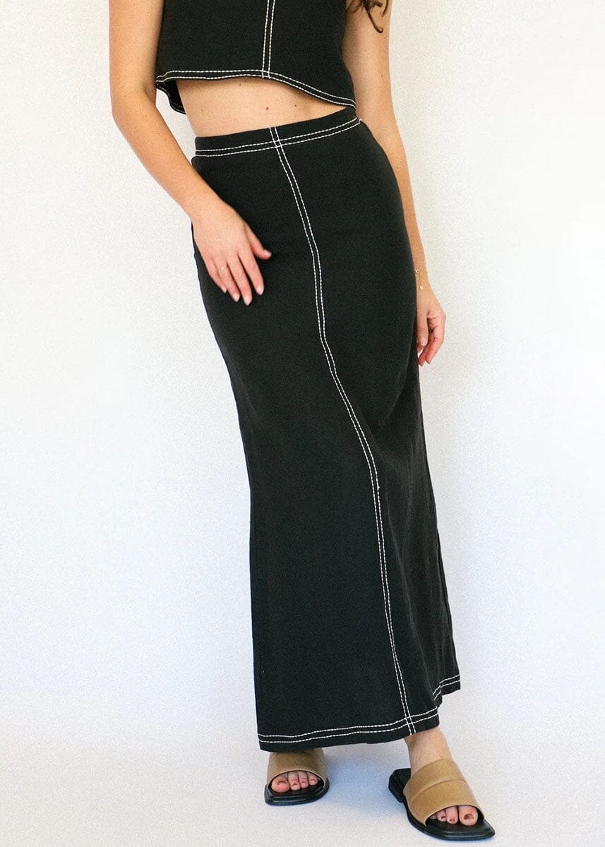 Kenzy Linen Maxi Skirt - Black