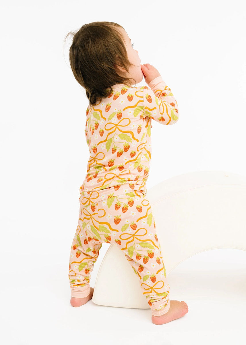 Bamboo Two-Piece Jammies Set - Sweet Strawberry