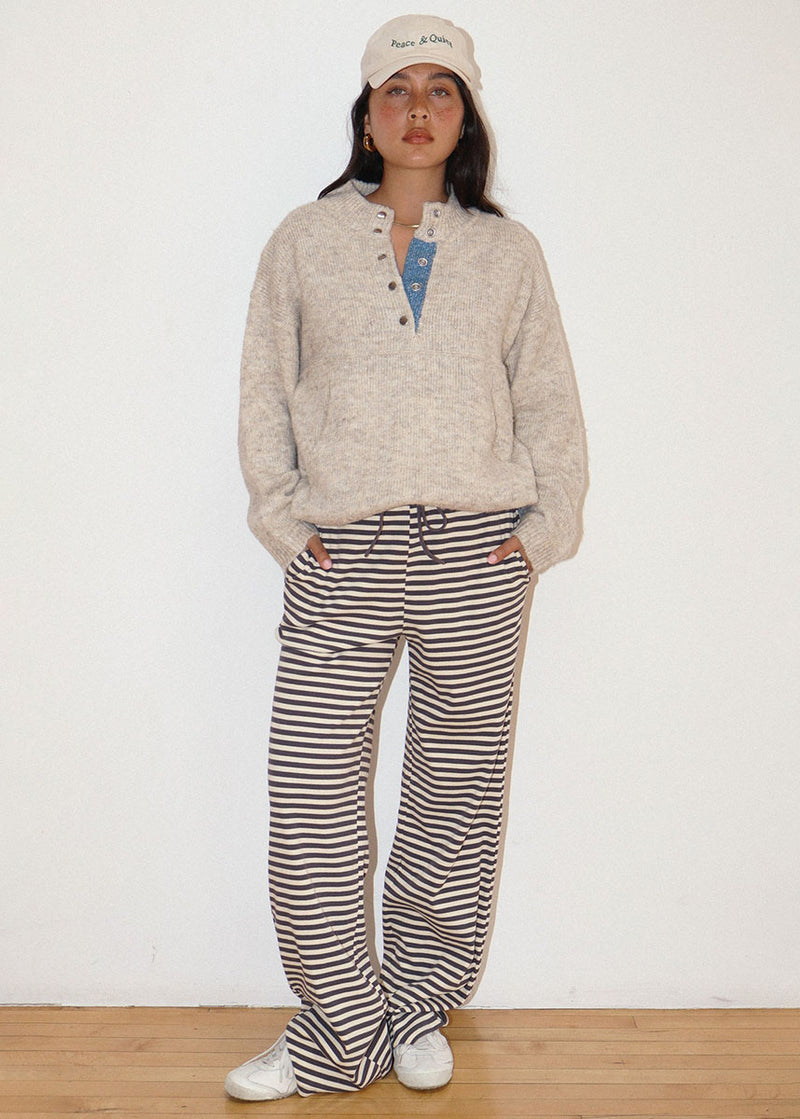 Wallis Two-Tone Snap Collar Sweater - Oatmeal