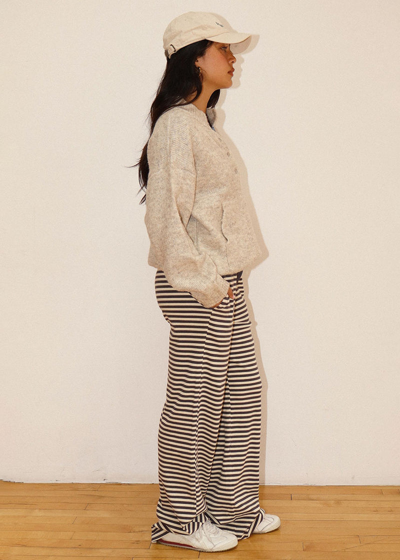 Wallis Two-Tone Snap Collar Sweater - Oatmeal