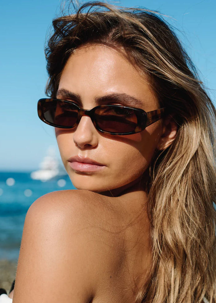Savoy Sunnies - Tort Brown