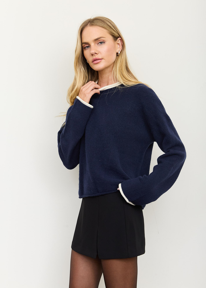 Emmylou Rollneck Sweater - Navy
