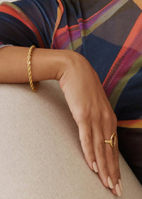 Romance Bracelet - Gold