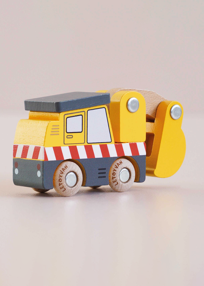Eddie Wooden Excavator