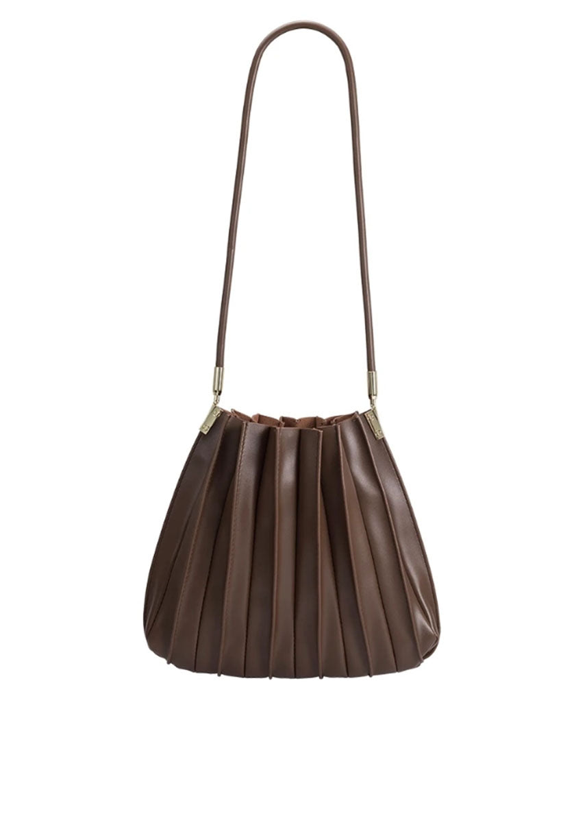 Carrie Medium Shoulder Bag - Chocolate