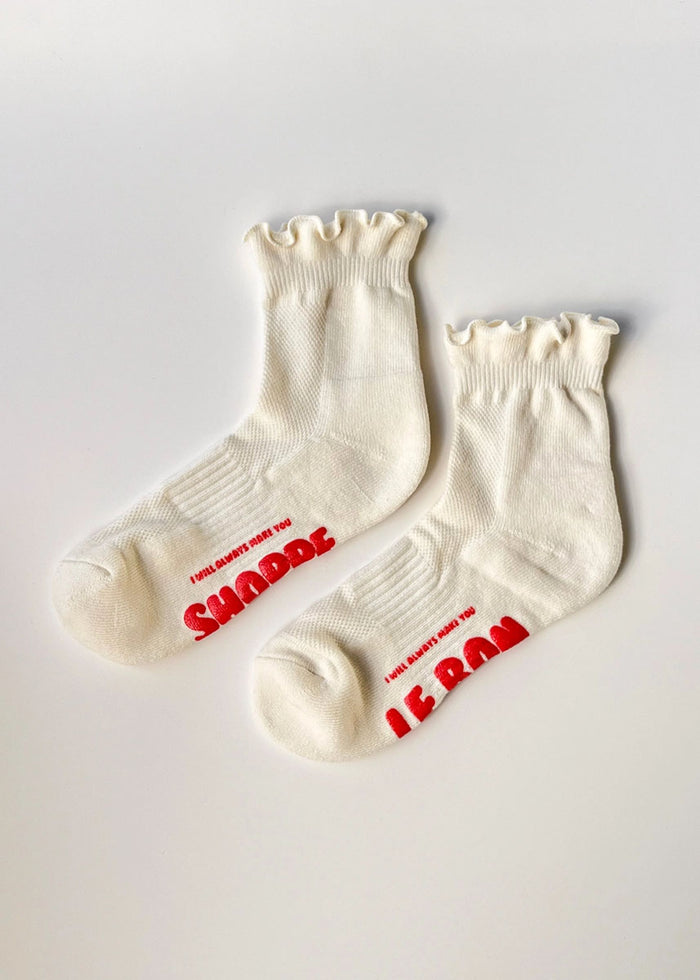 Ruffled Hugger Crew Socks - Vanilla & Red