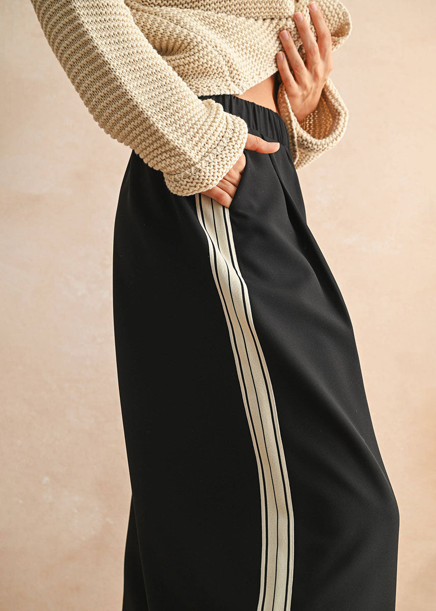 Wrenley Stripe Panel Pant - Black