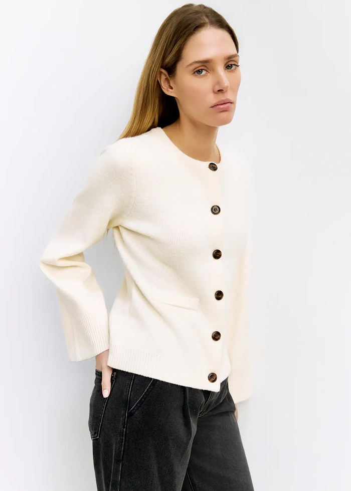 The Tyler Cardigan - Cream