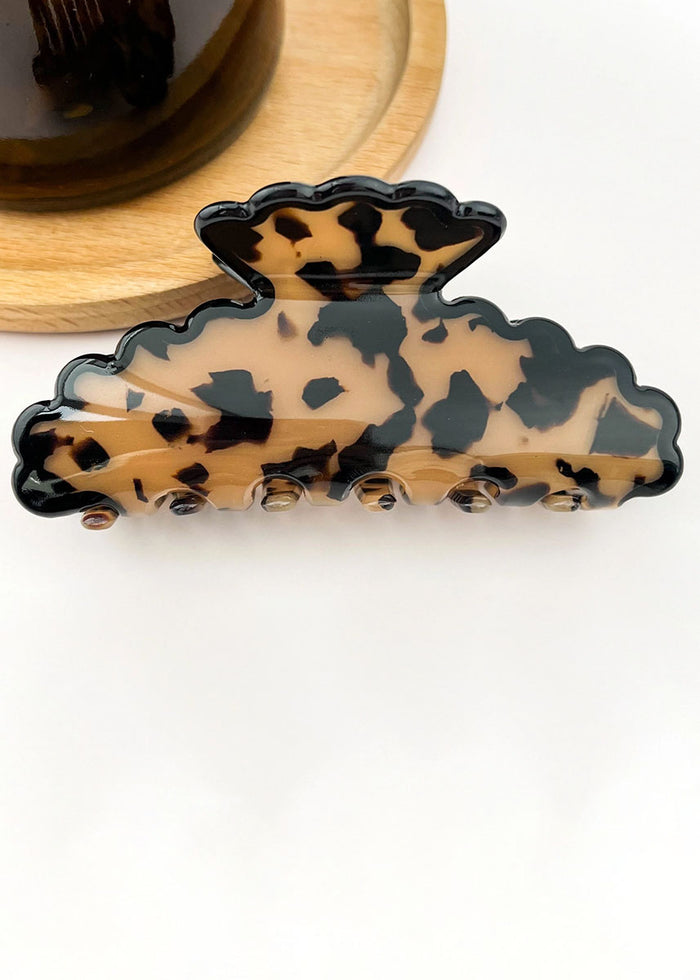 Scallop Marbled Claw Clip - Tortoise
