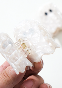 Small Ghost Claw Clip - Pearl