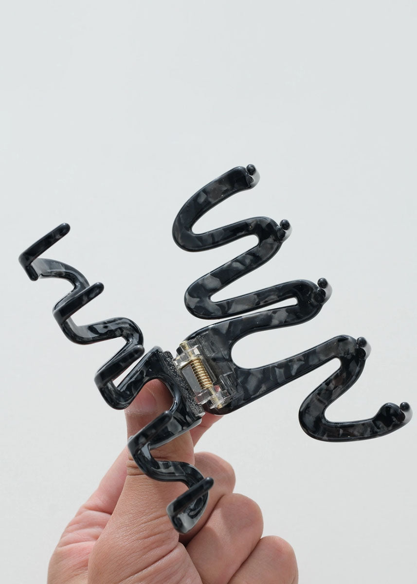Willow Squiggle Claw Clip - Deep Tortoise