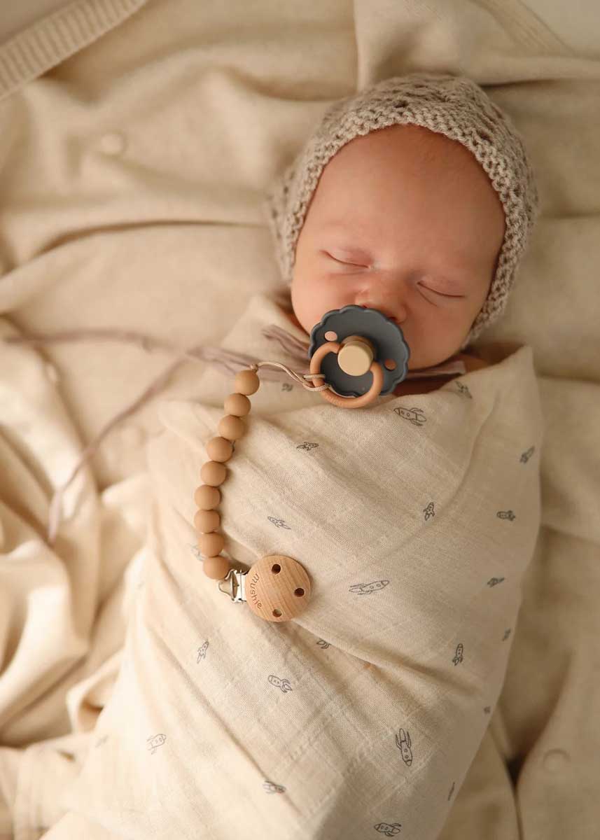 FRIGG Daisy Natural Rubber Pacifier 2-Pack - Aurora/Bright White