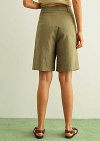 Magnolia Linen Bermuda Shorts - Olive