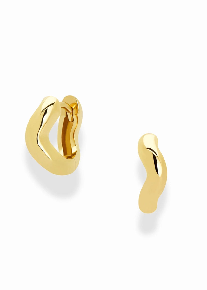 Sloan Petite Wavy Huggies