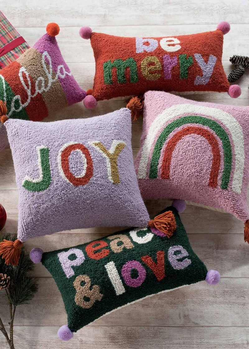 Be Merry With Pom Pom Hook Pillow