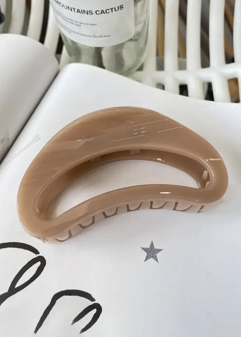 Butterfly Buckle Claw Clip