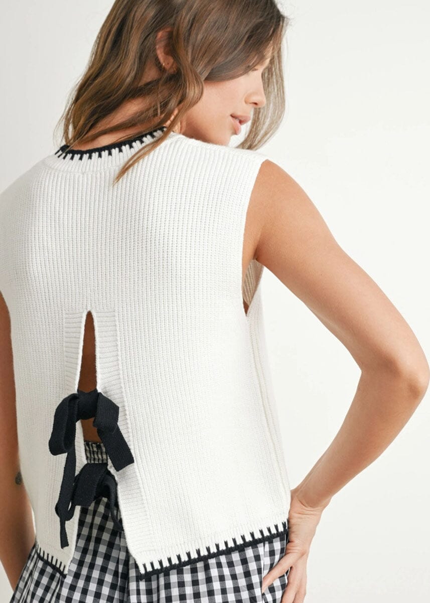 Lochlan Ribbed Sweater Vest - Ivory & Black