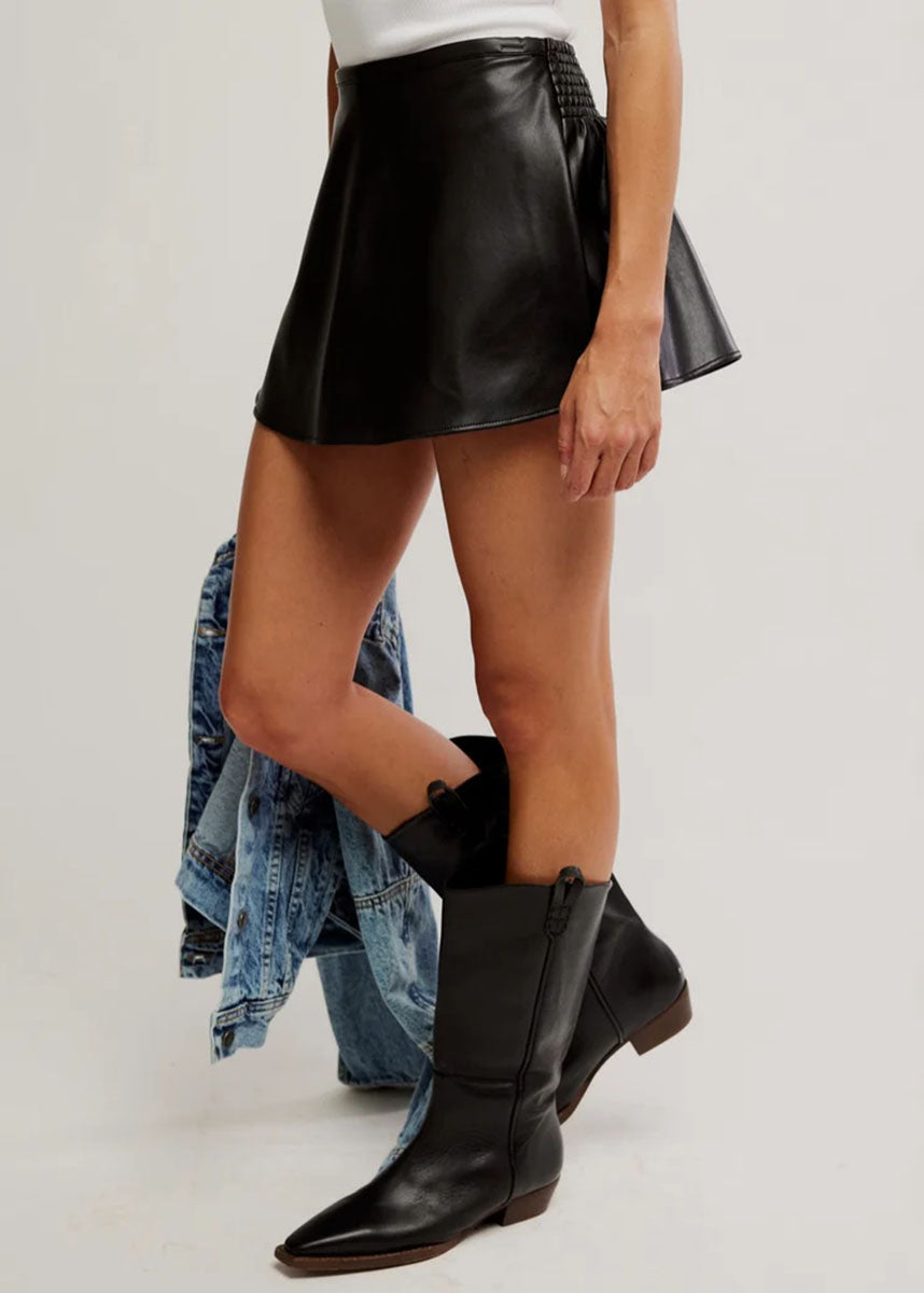 Paradise Found Vegan Skort - Black