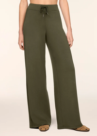 AirEssentials Wide Leg Pant - Monstera