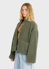 Camper Reversible Sherpa Jacket - Canteen