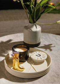 Charmed Horseshoe Candle - Tabac & Pine - 8oz.