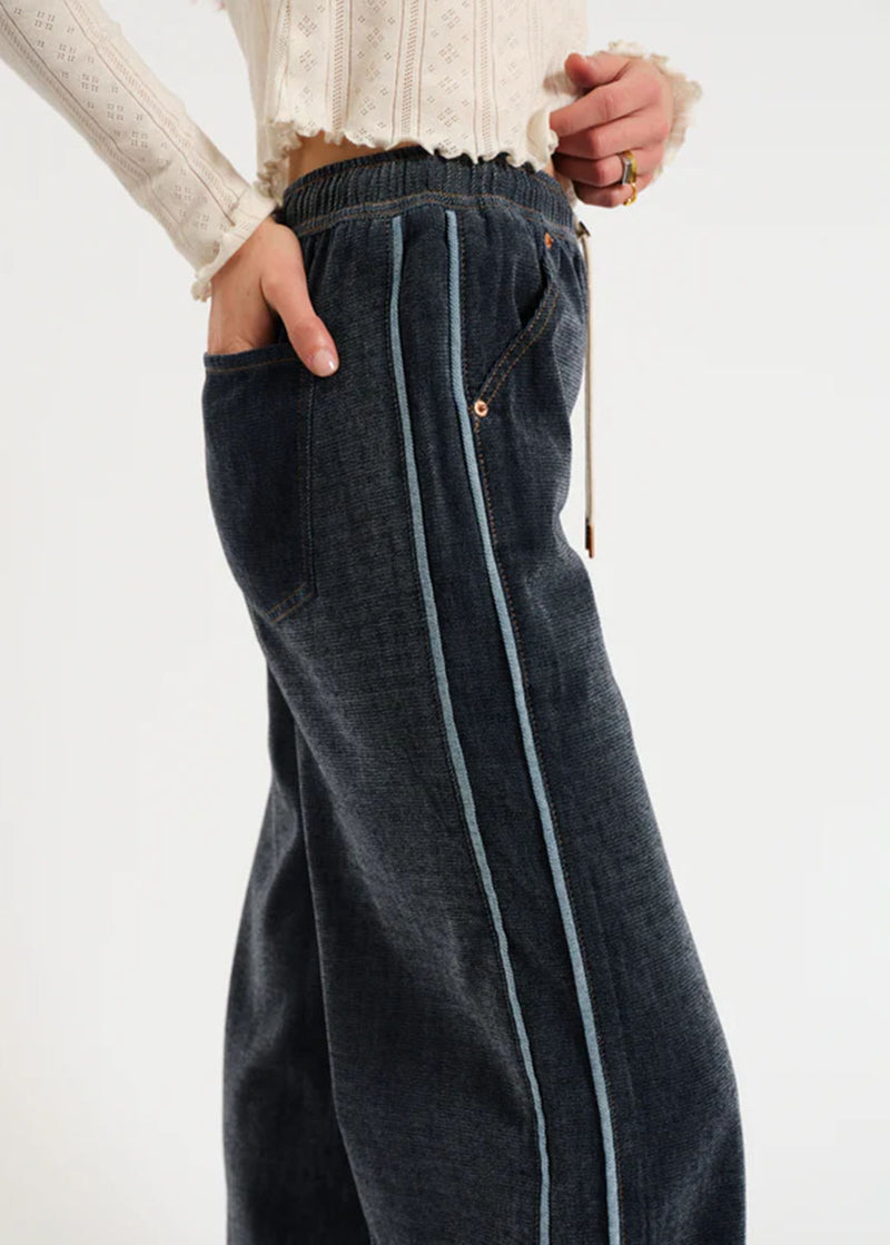 The Cozy Wide Leg Pull-On Jean - Sky Whisper
