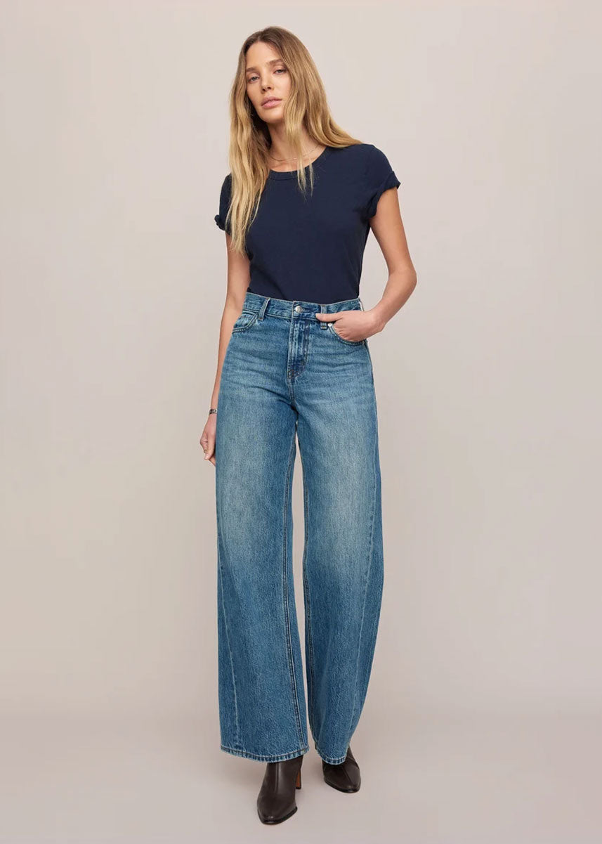 The Head Turner High Rise Jeans - Hush
