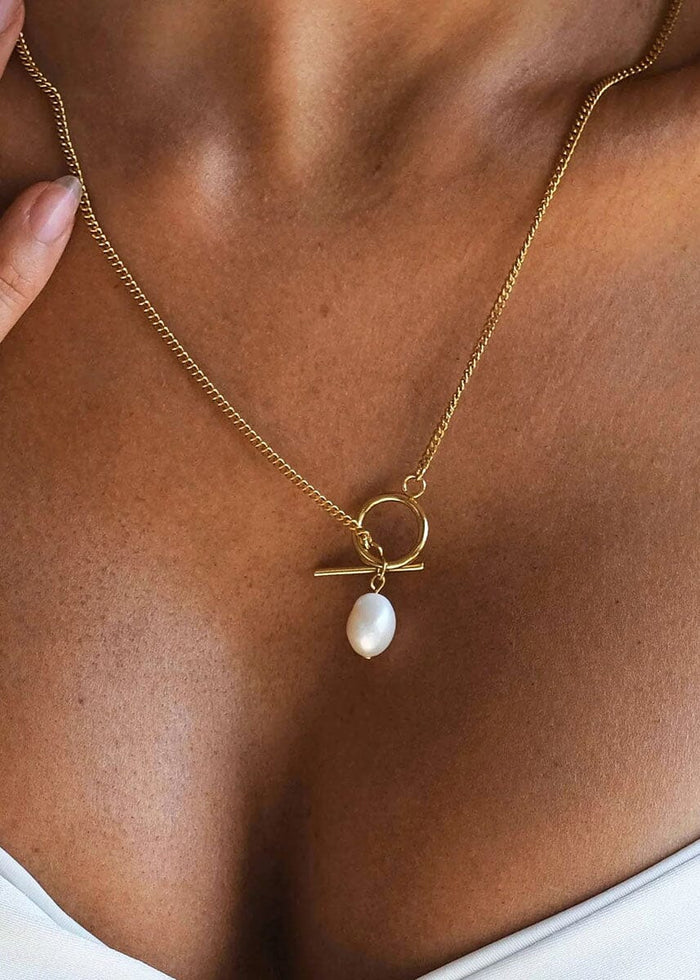 Freshwater Necklace - Gold
