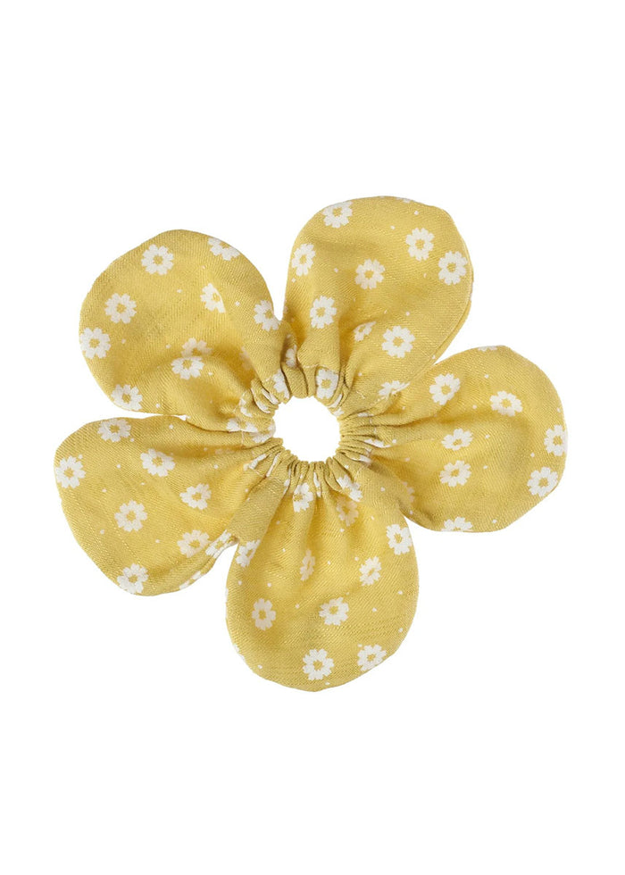 Darling Daisy Daisy Scrunchie