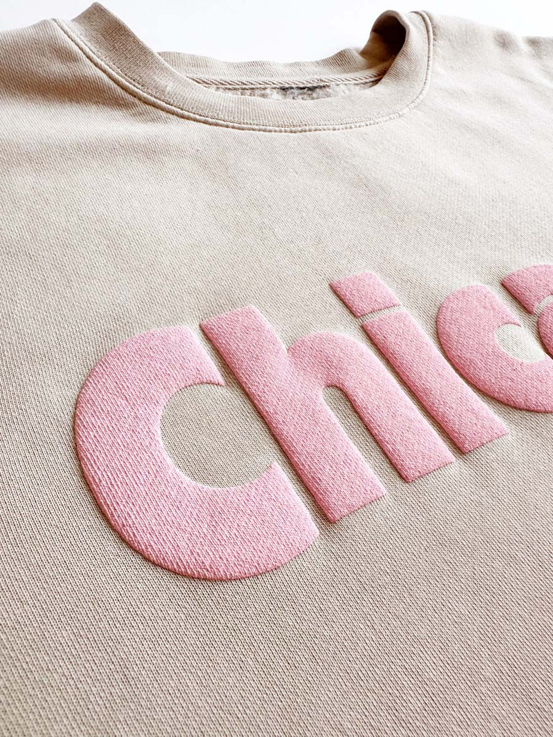 Chicago. Crewneck Sweatshirt - Ivory & Pink