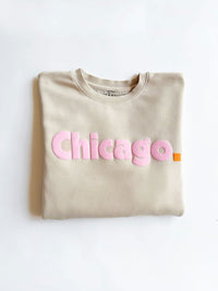 Chicago. Crewneck Sweatshirt - Ivory & Pink