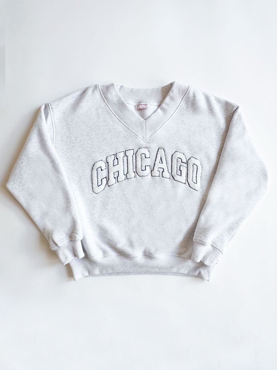 Chicago Boucle V-Neck Sweatshirt - Heather Grey