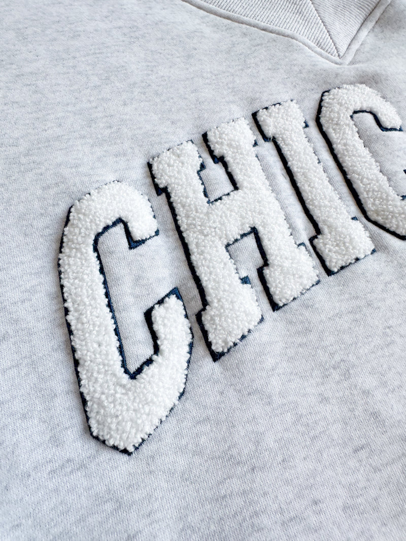 Chicago Boucle V-Neck Sweatshirt - Heather Grey