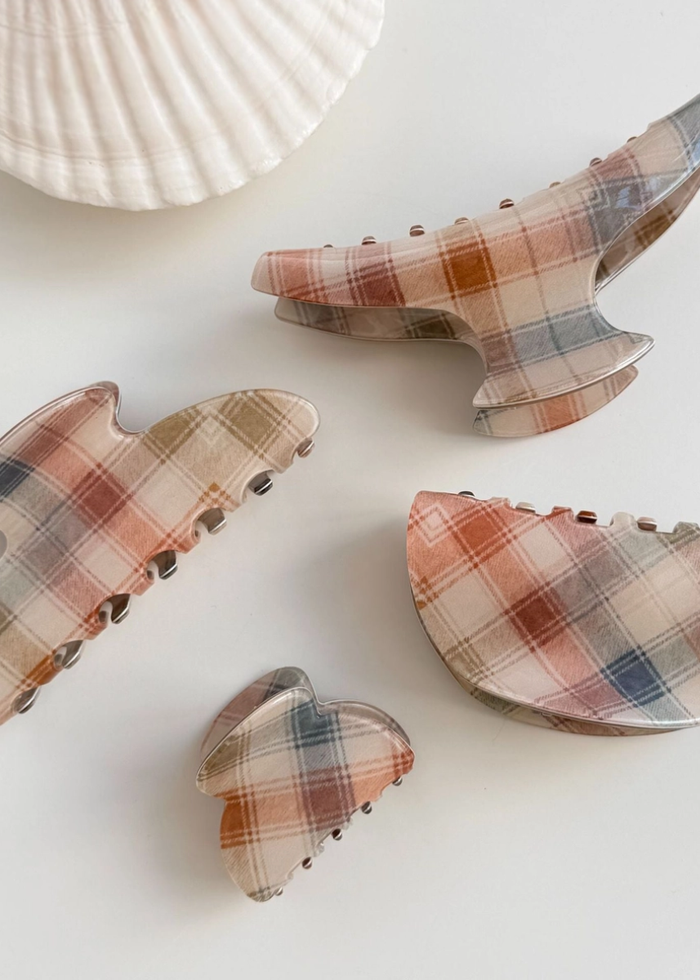Classic Vintage Plaid Hair Claw