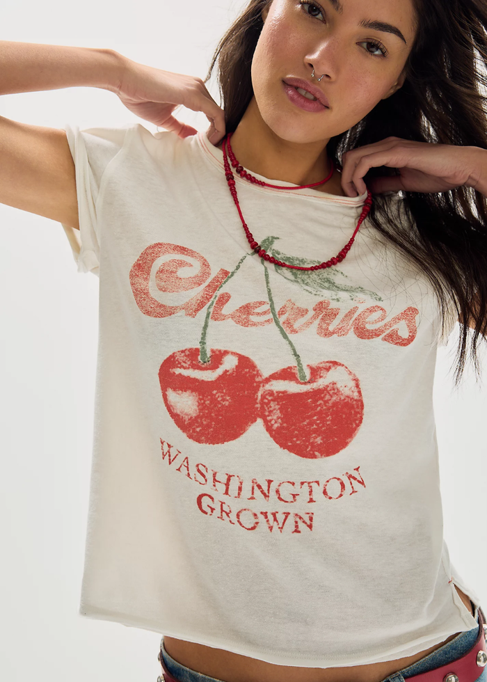 Nova Graphic Tee - Cherry Combo