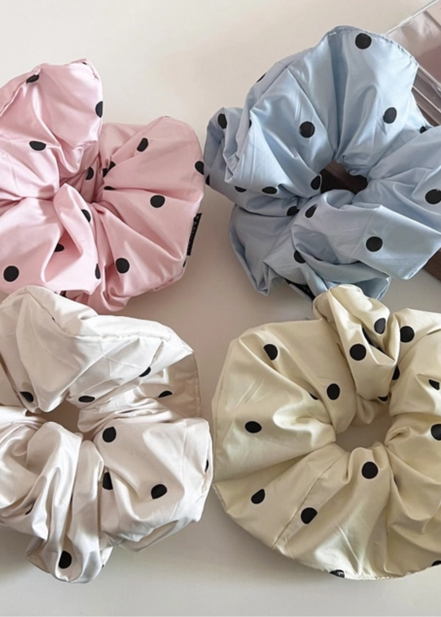 Polka Dot Scrunchie - Butter
