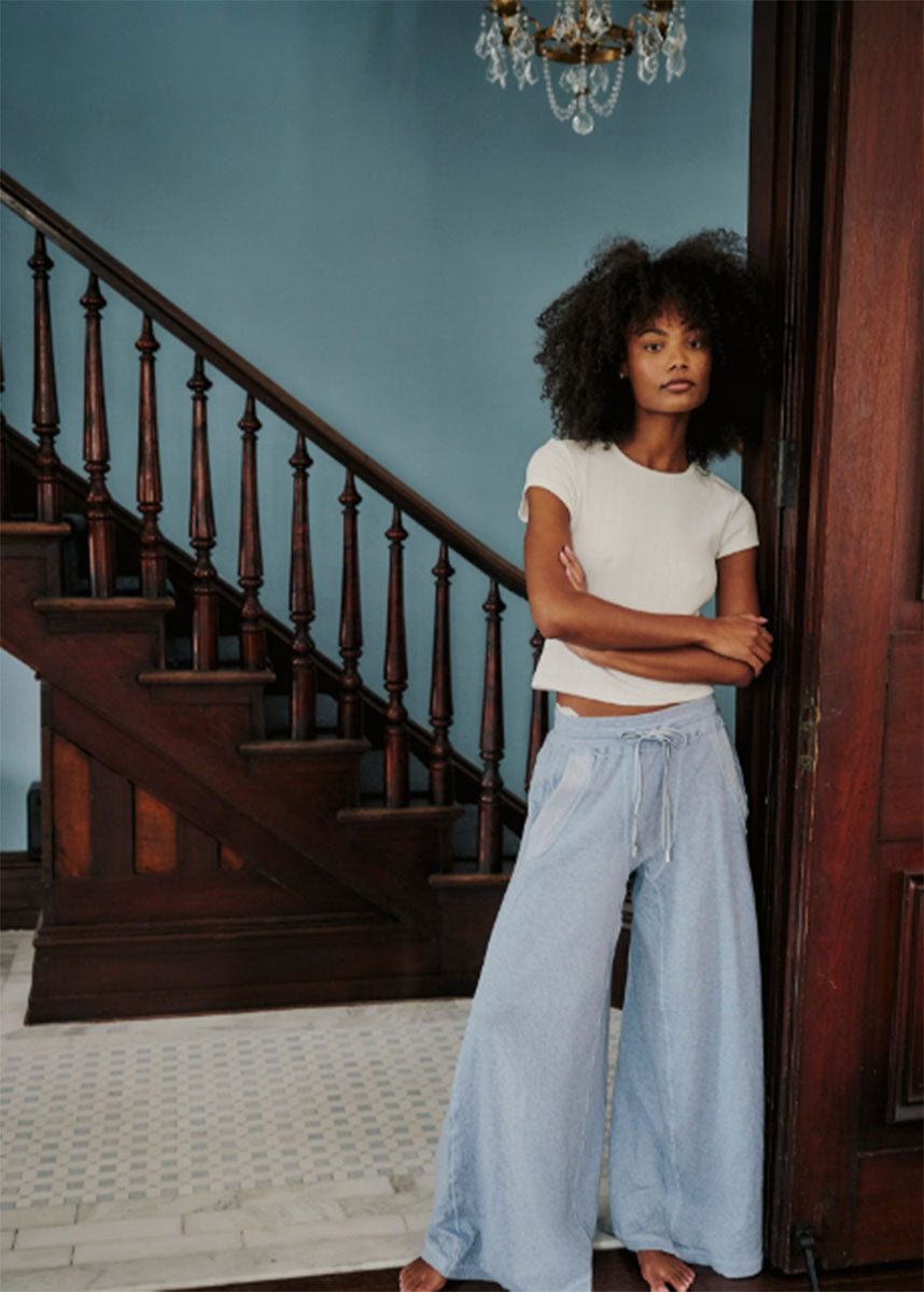 Wait A Minute Baby Tee - Oatmeal