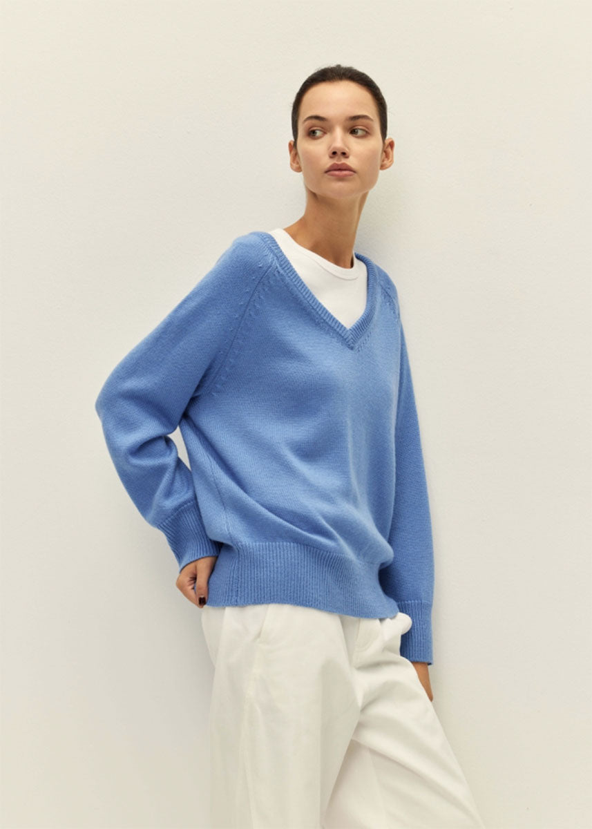 Soren V-Neck Sweater - Cornflower Blue