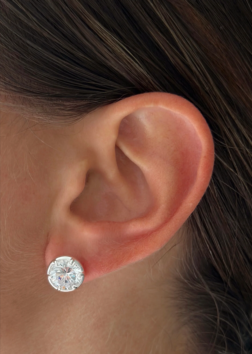 Classic Prong Studs - Silver