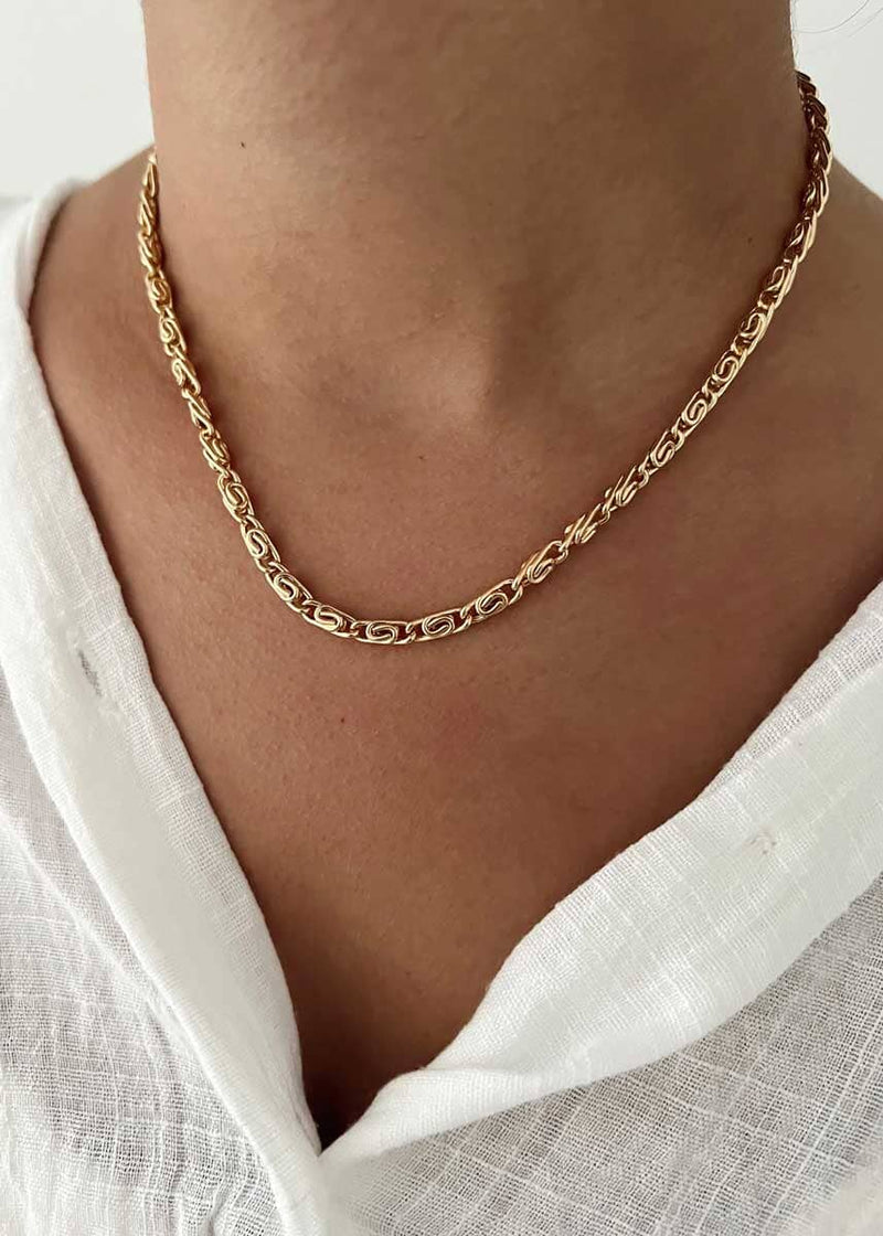 Esther Chain Necklace
