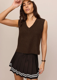 Classic Act Sweater Vest - Dark Chocolate