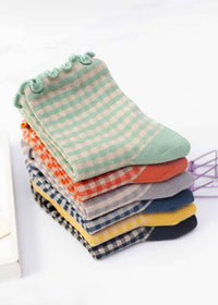 Frill Check Plaid Ankle Socks