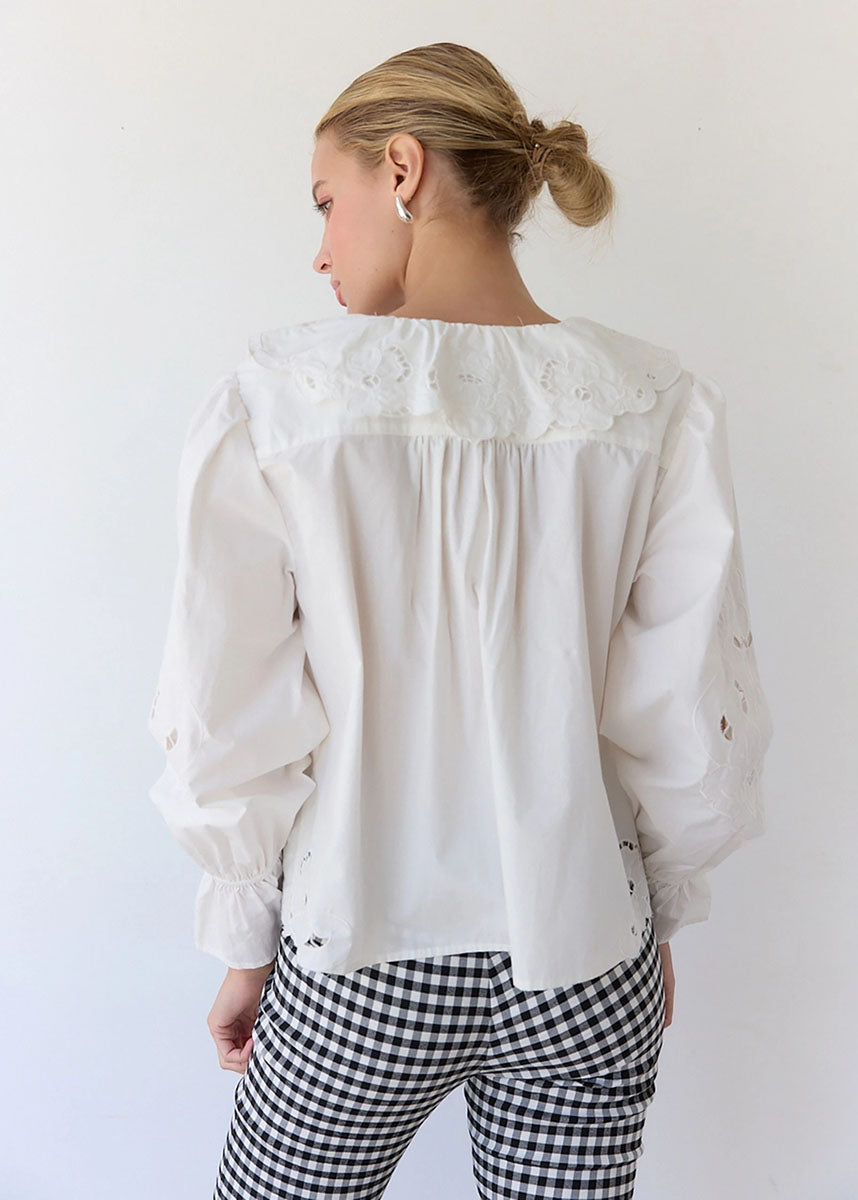 Femme Embroidery Ruffle Top - White