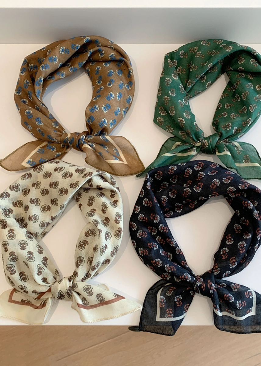 Floral Square Scarf - Green