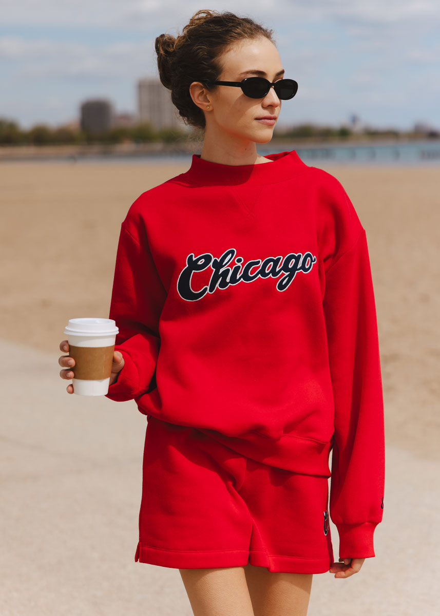 Chi Script Sweatshort - Red