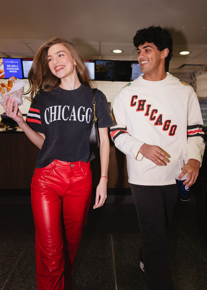 Blackhawks Boxy Crop Tee - Black