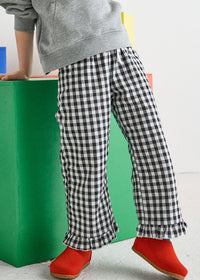 Gingham Ruffle Hem Pant - Black & White