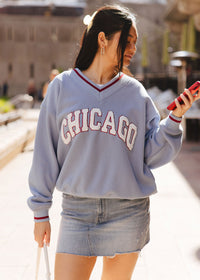 Chicago Boucle V-Neck Sweatshirt - Blue