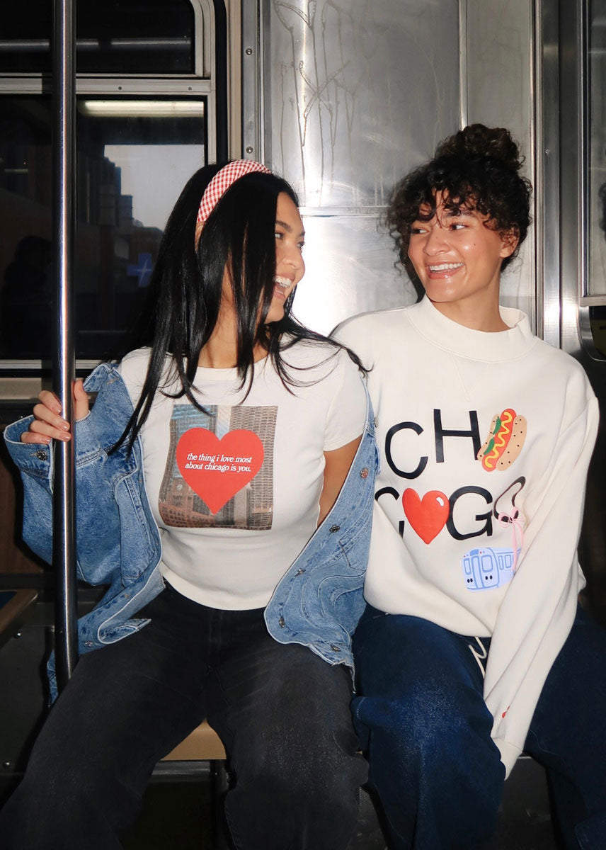 Chicago Love Mock Neck Sweatshirt - Cream – Alice & Wonder